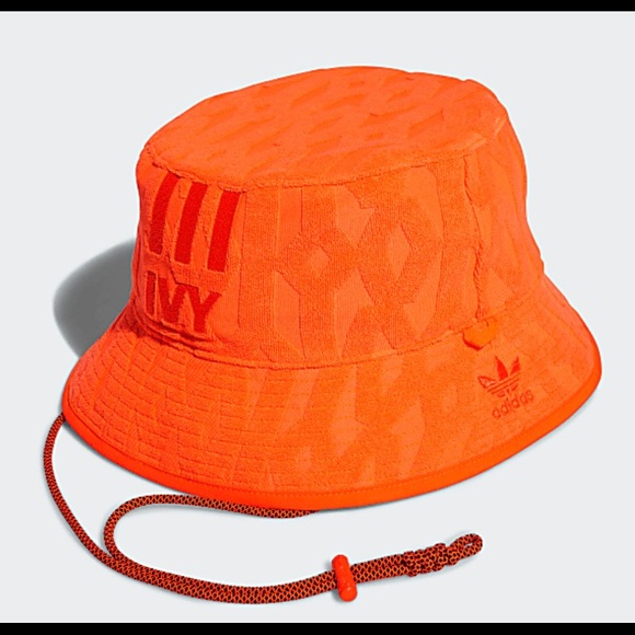 Update: Sold!! Ivy Park x Adidas Bucket Hat😍 - Picture 3 of 5